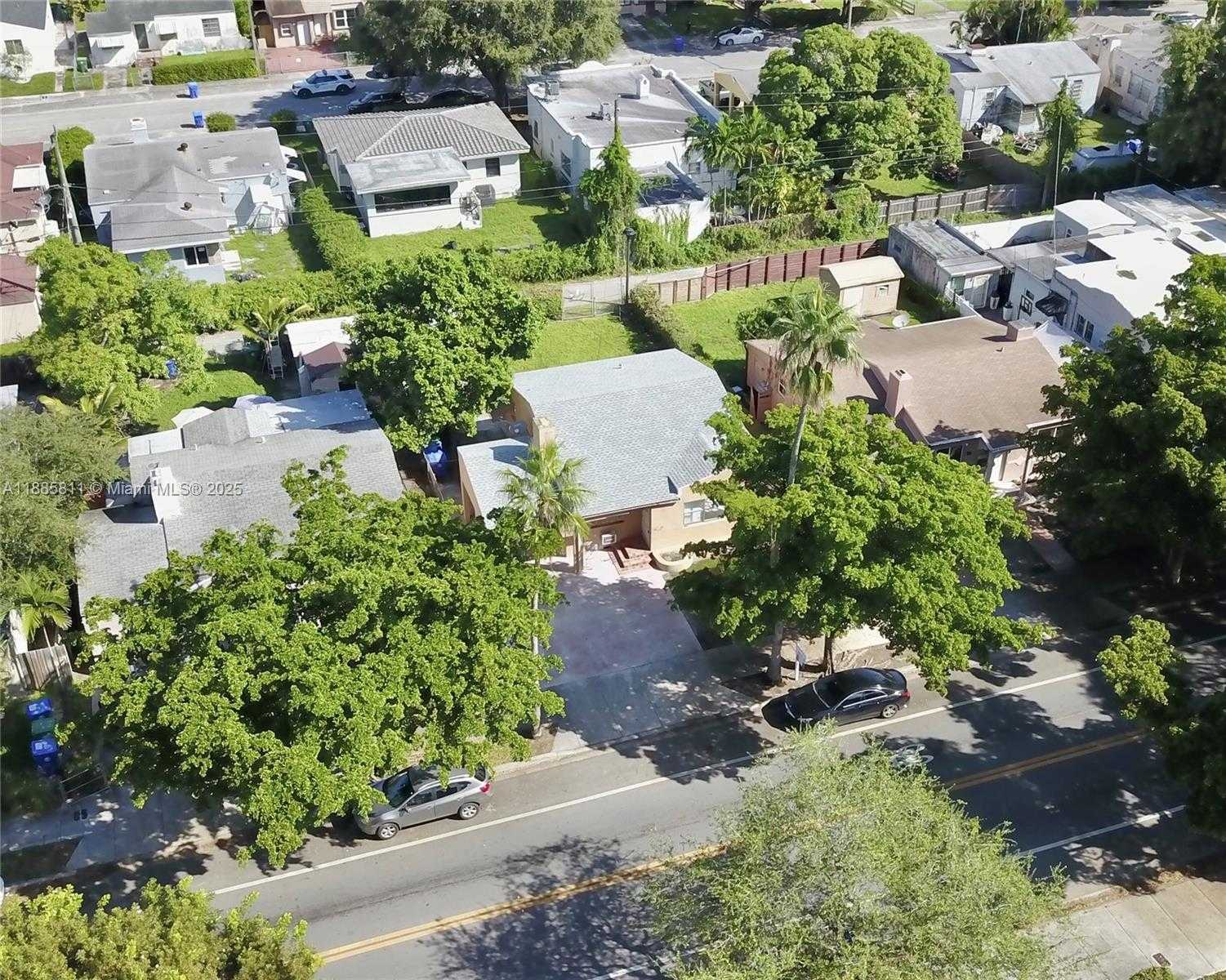 Small Image of 937 NORTH WEST 46TH ST, Miami Number 20