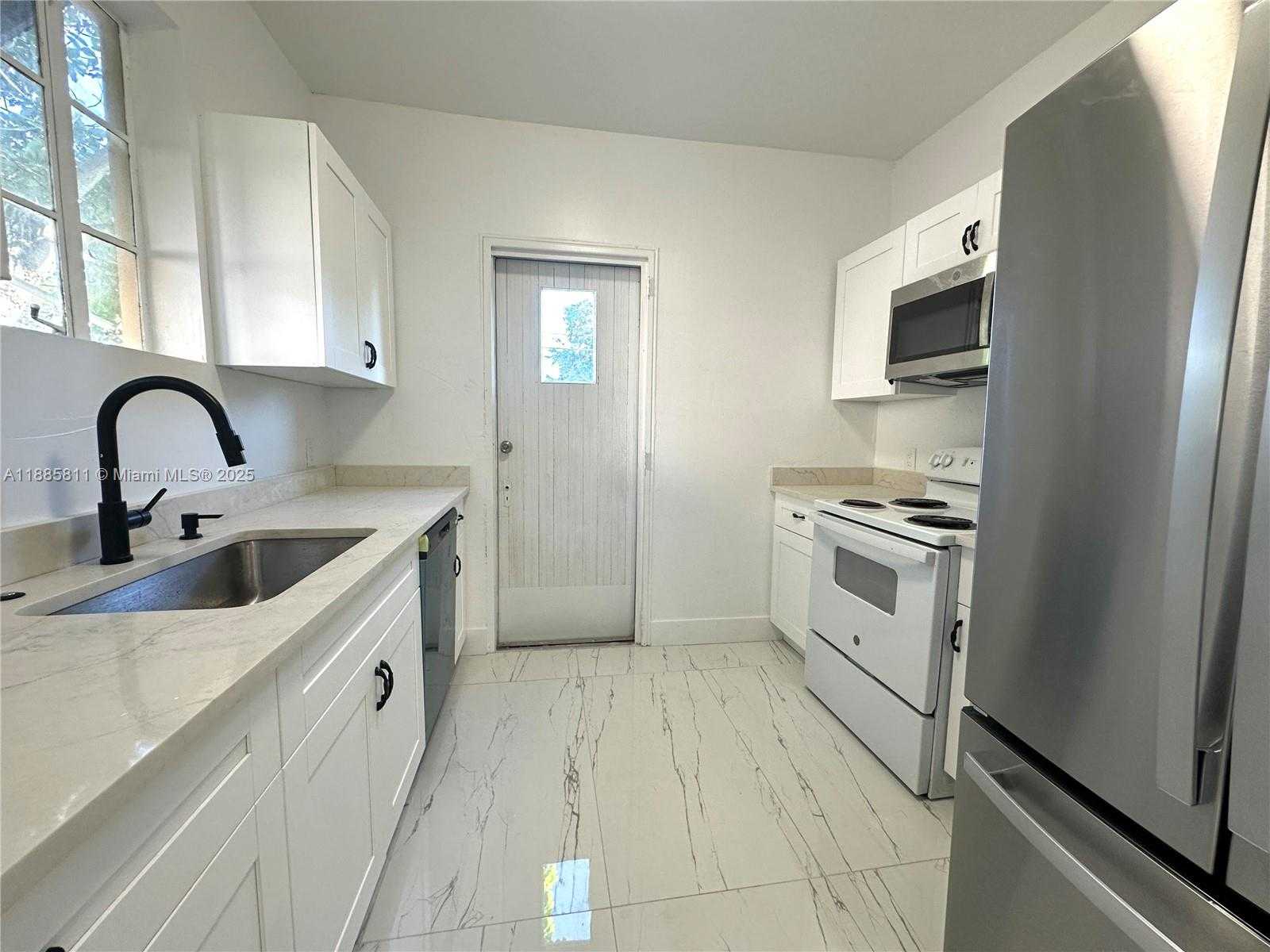 Small Image of 937 NORTH WEST 46TH ST, Miami Number 6
