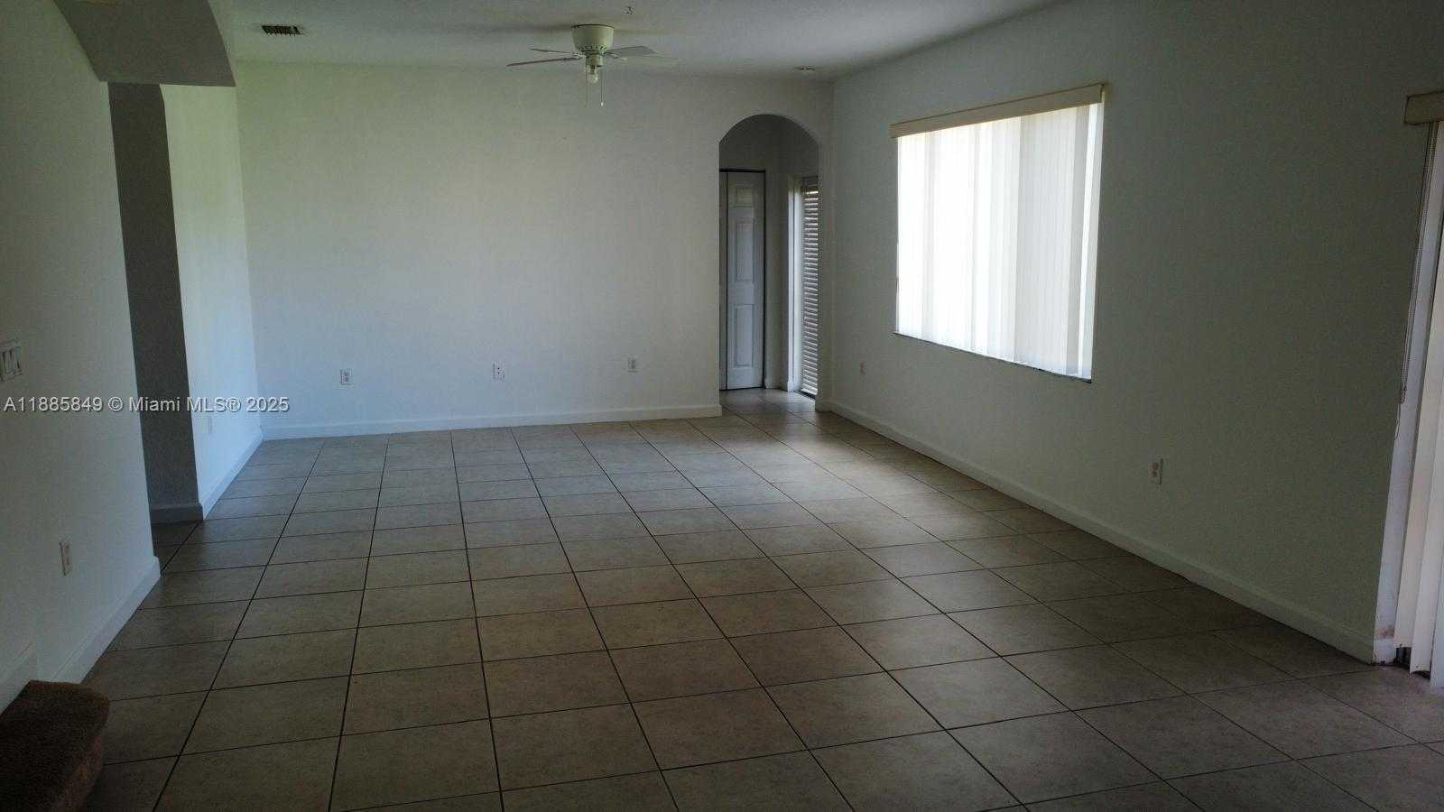 Small Image of 1464 NORTH EAST 40TH RD, Homestead Number 8