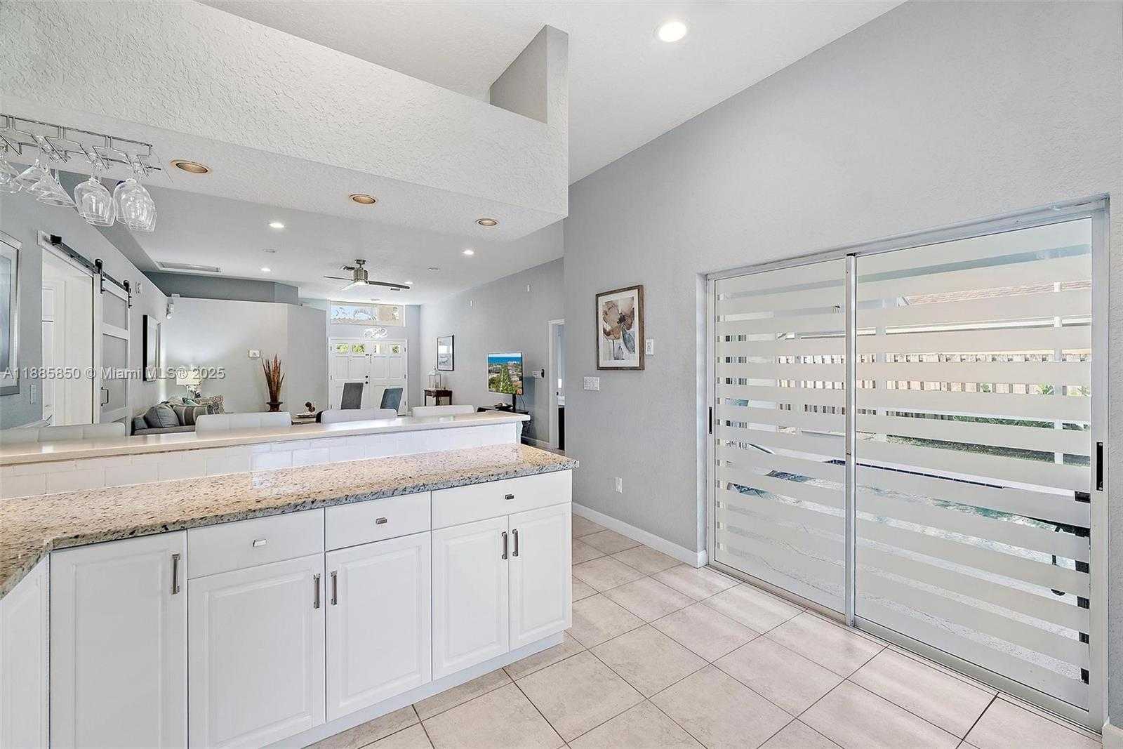 Small Image of 6051 KENDRICK ST, Jupiter Number 17