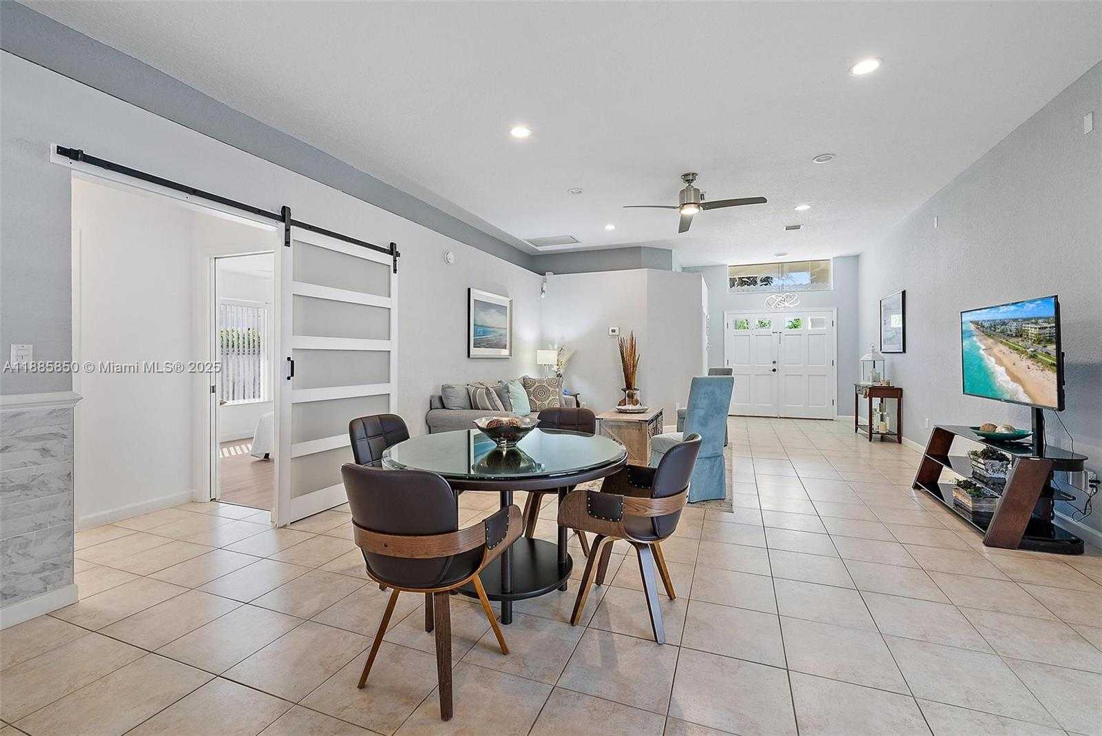 Small Image of 6051 KENDRICK ST, Jupiter Number 18