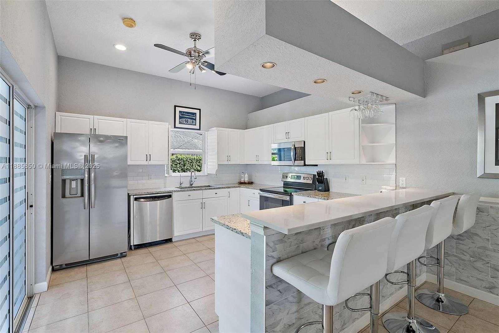 Small Image of 6051 KENDRICK ST, Jupiter Number 4