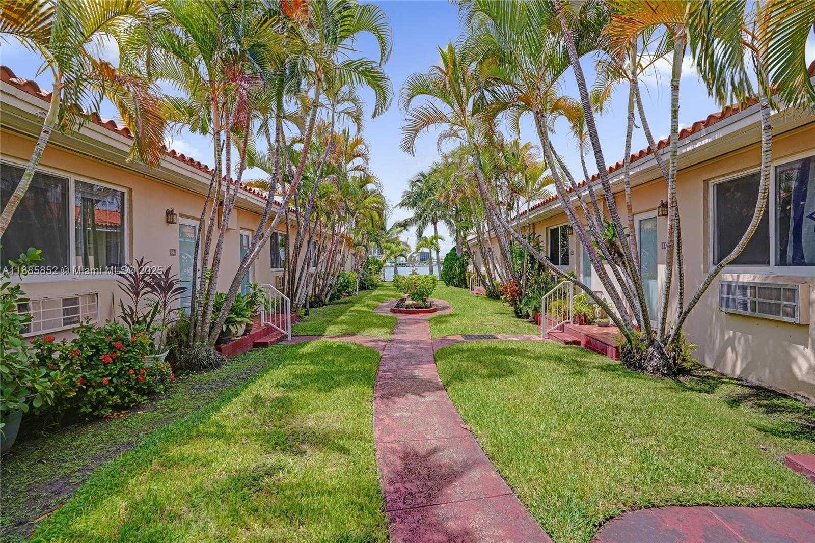 Small Image of 2170 BAY DR #3-19, Miami Beach Number 5