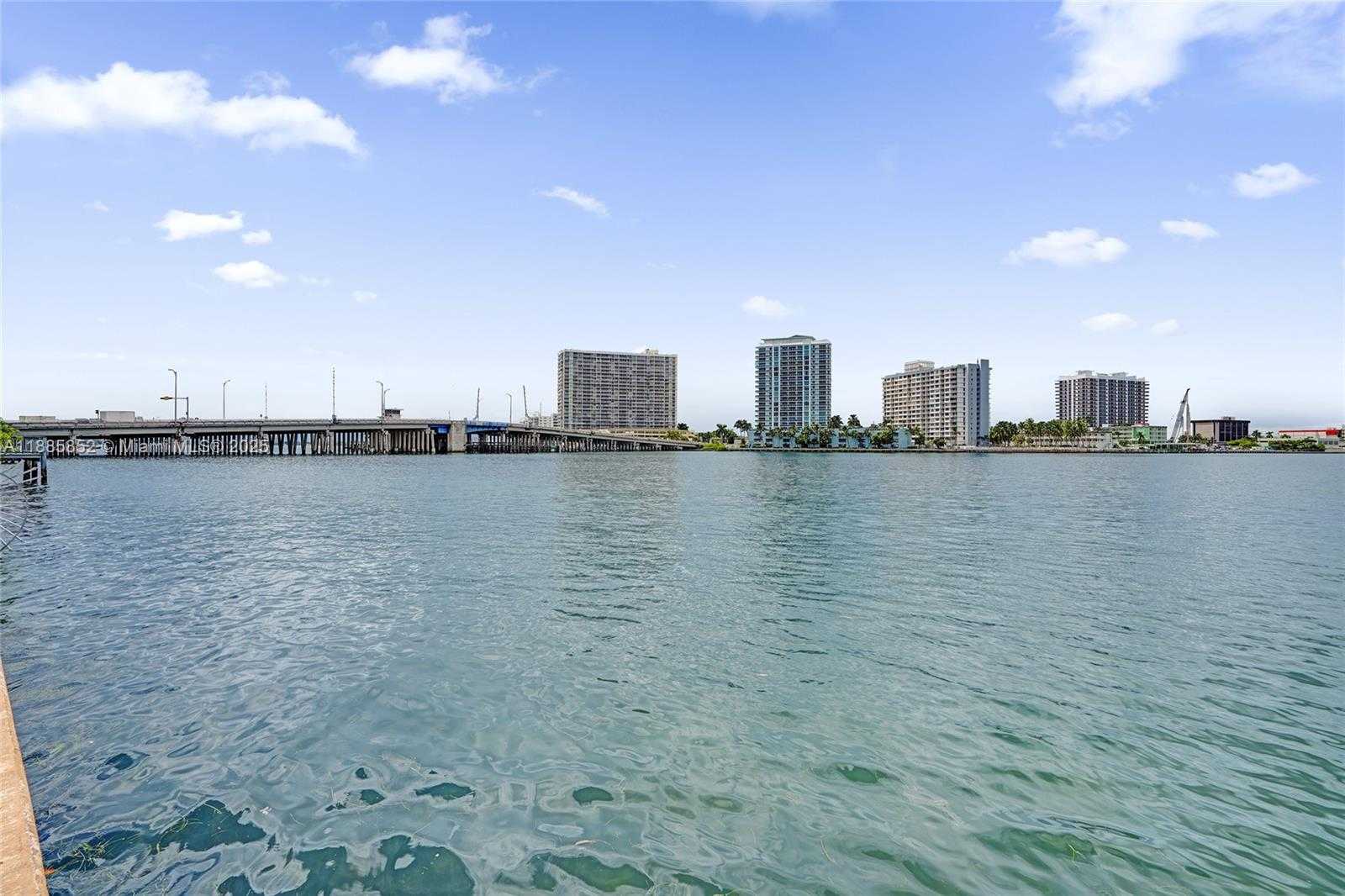Small Image of 2170 BAY DR #3-19, Miami Beach Number 6