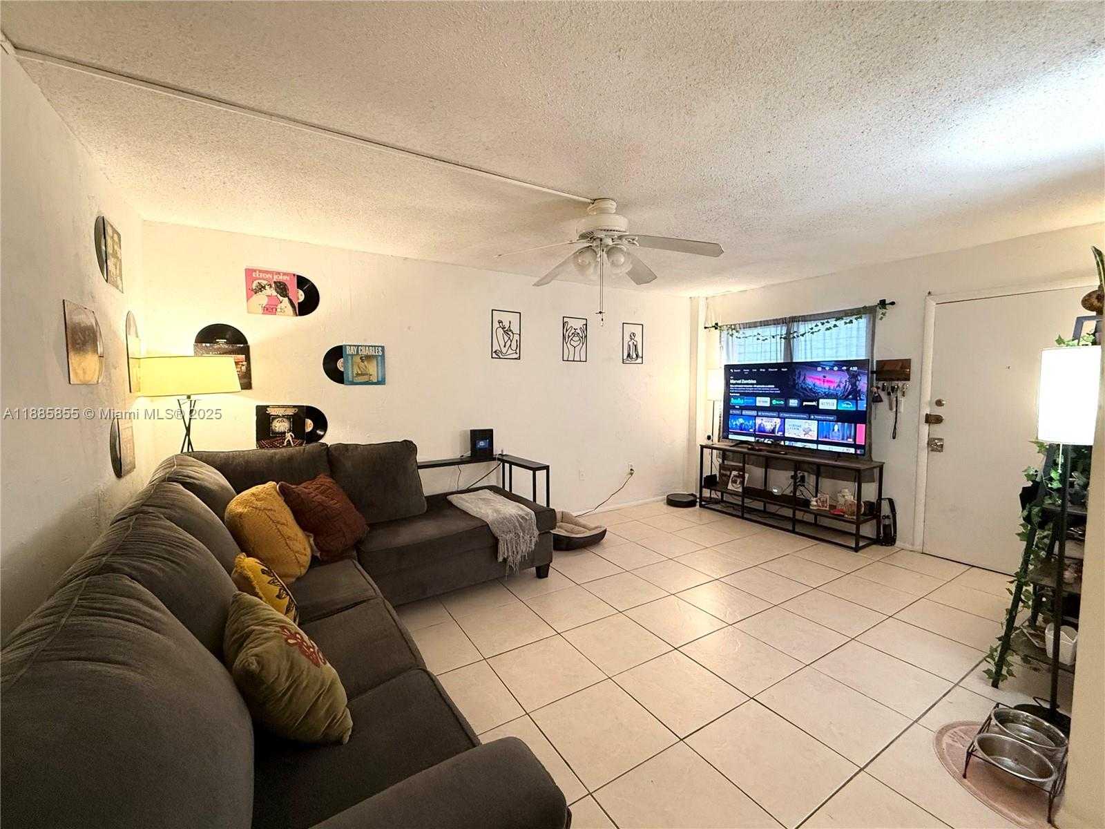 Small Image of 1620 WEST AVE #204, Miami Beach Number 4
