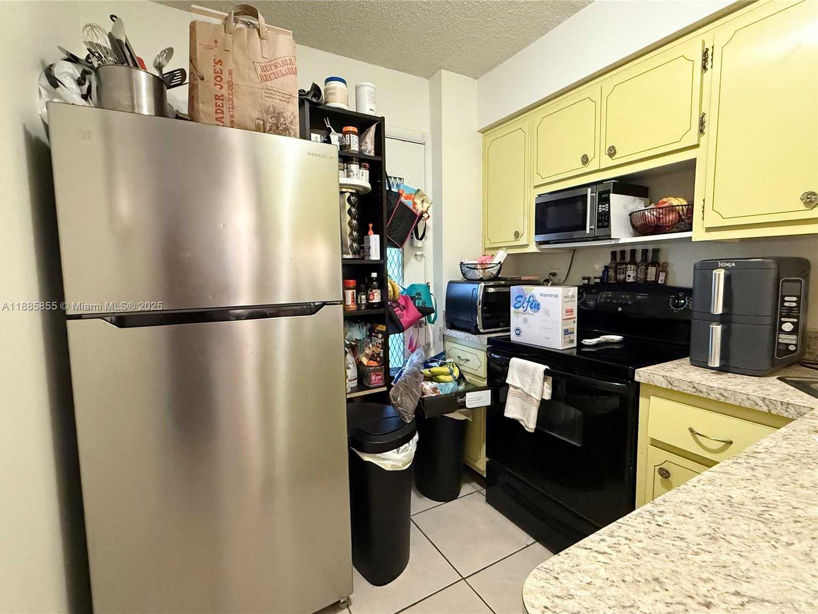 Small Image of 1620 WEST AVE #204, Miami Beach Number 8