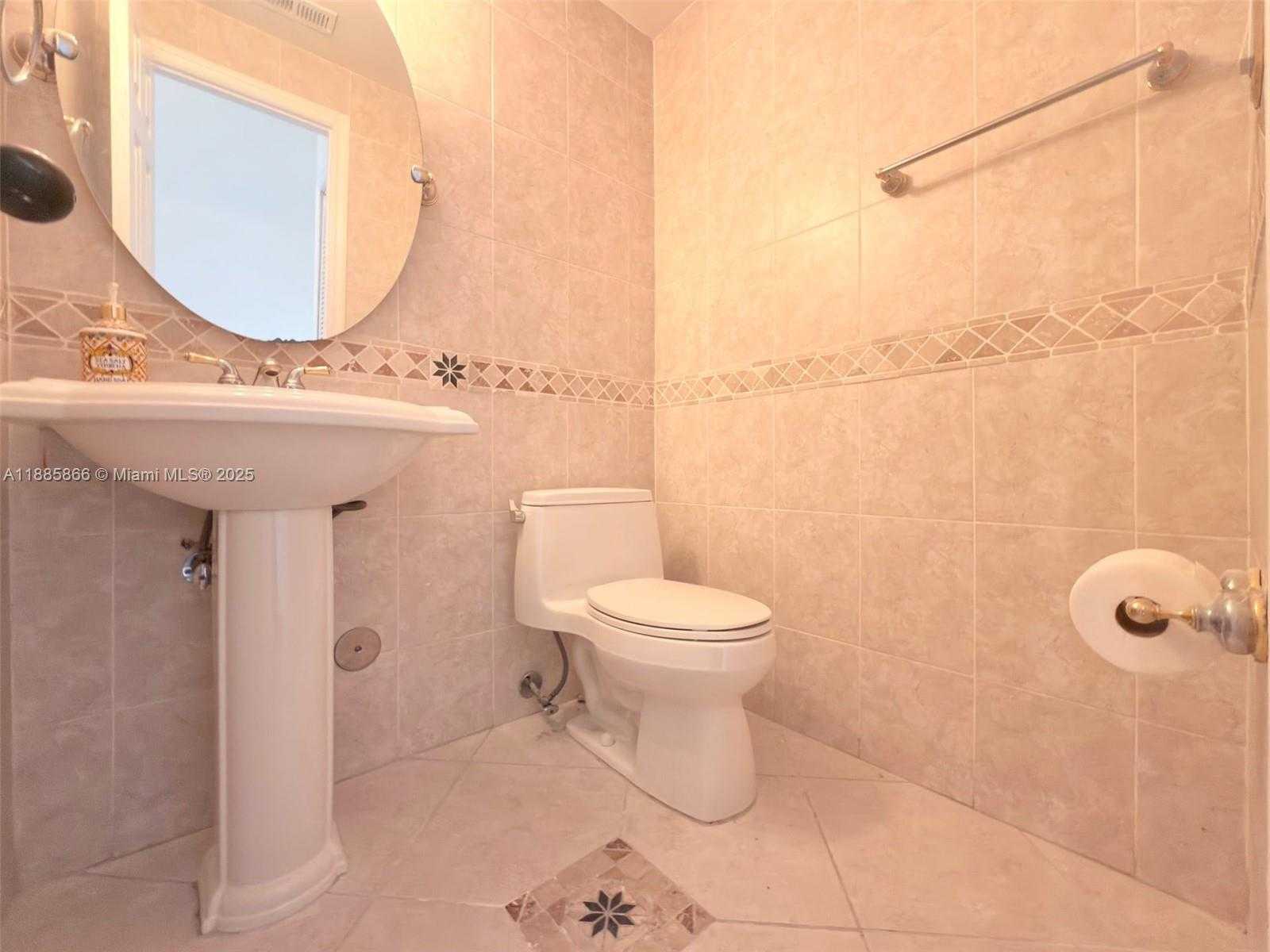 Small Image of 7780 SOUTH WEST 160TH AVE, Miami Number 13