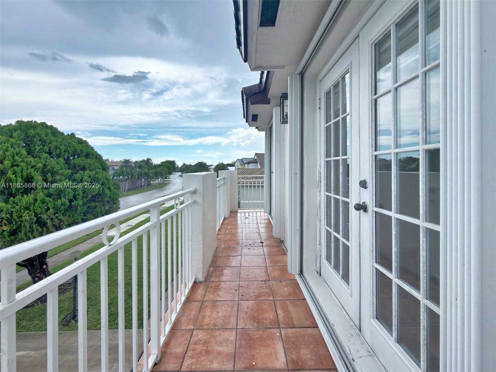 Small Image of 7780 SOUTH WEST 160TH AVE, Miami Number 29