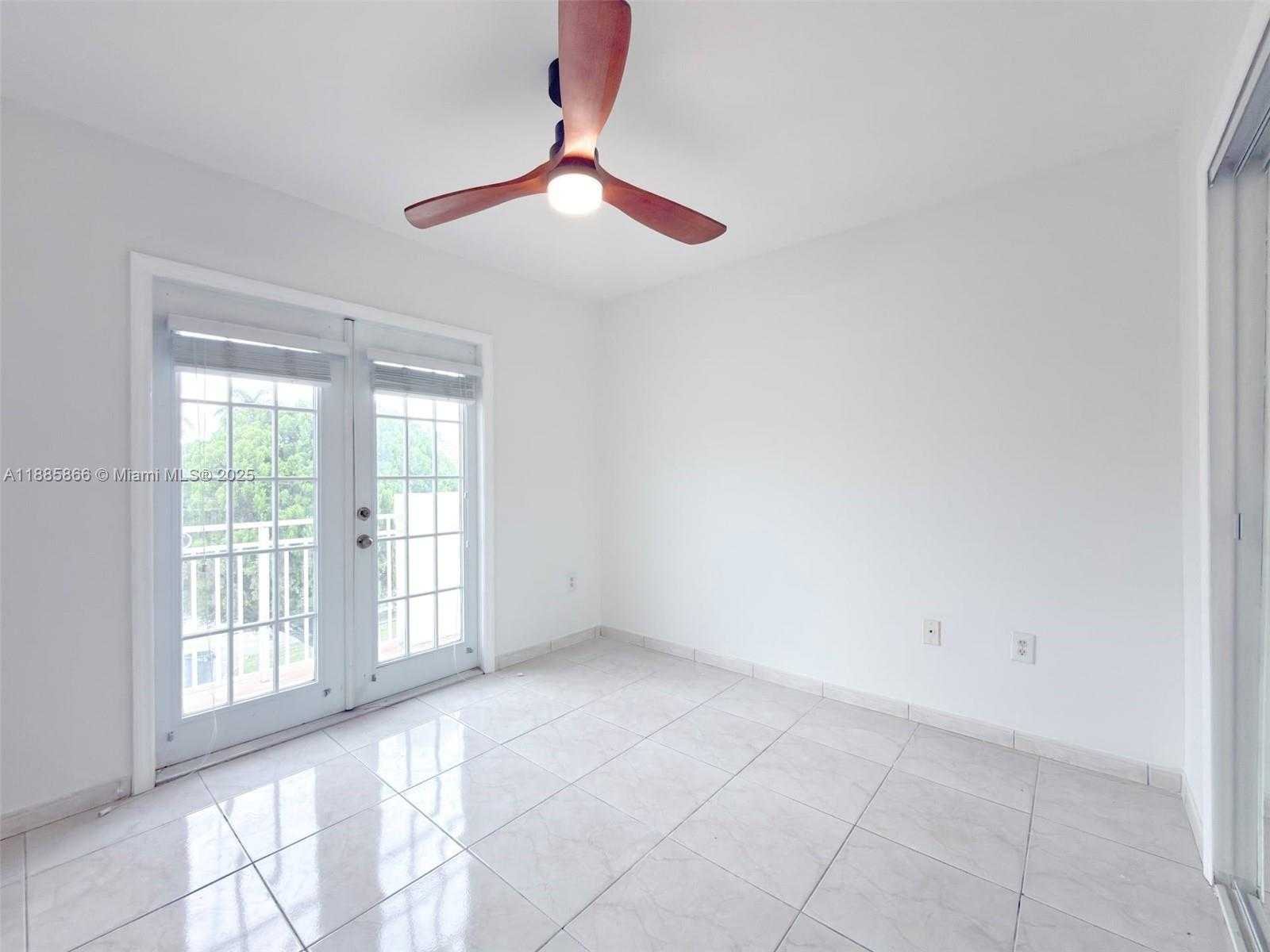 Small Image of 7780 SOUTH WEST 160TH AVE, Miami Number 31