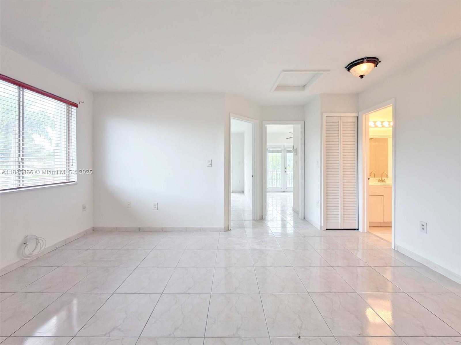 Small Image of 7780 SOUTH WEST 160TH AVE, Miami Number 36