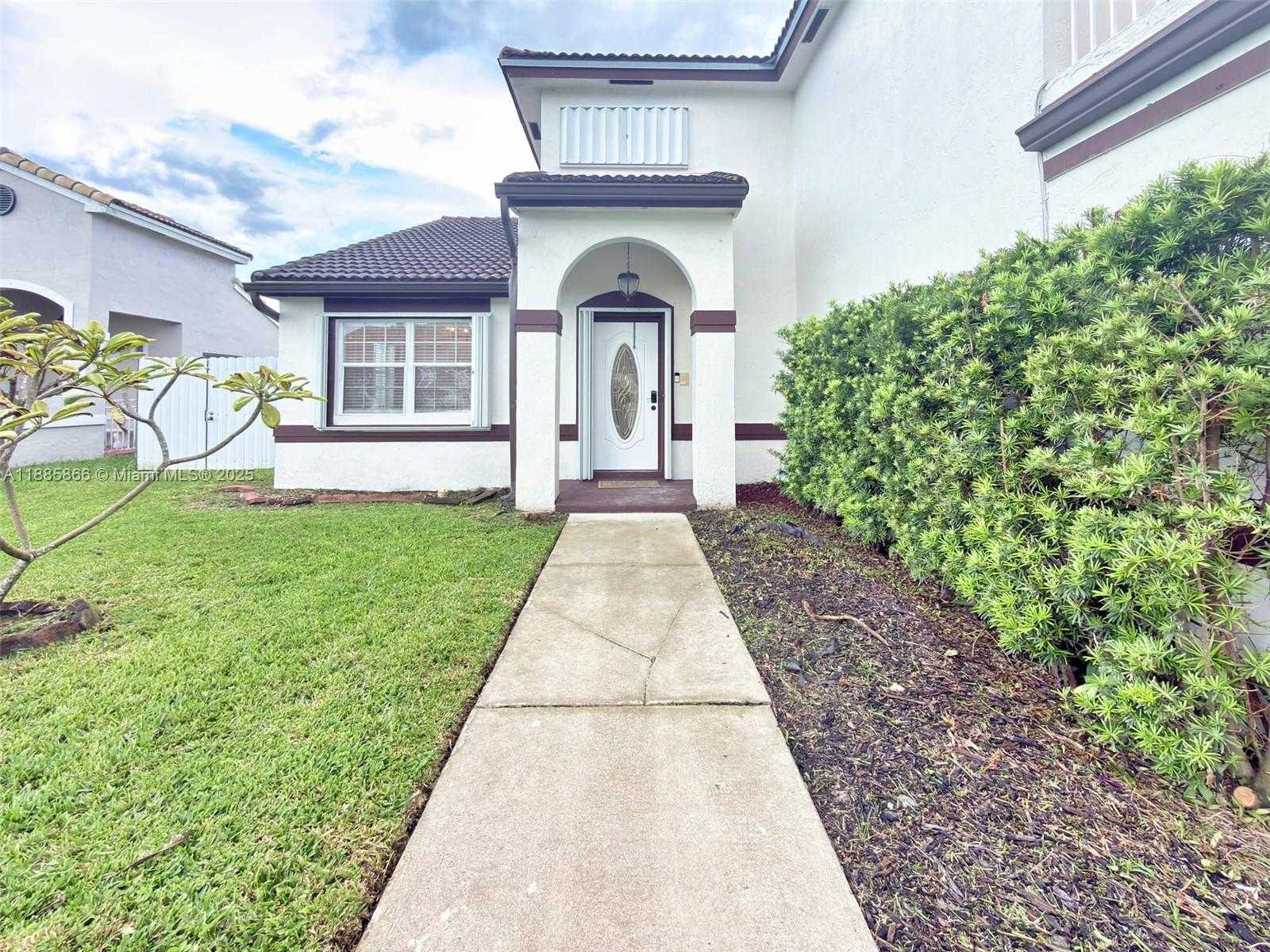 Small Image of 7780 SOUTH WEST 160TH AVE, Miami Number 5