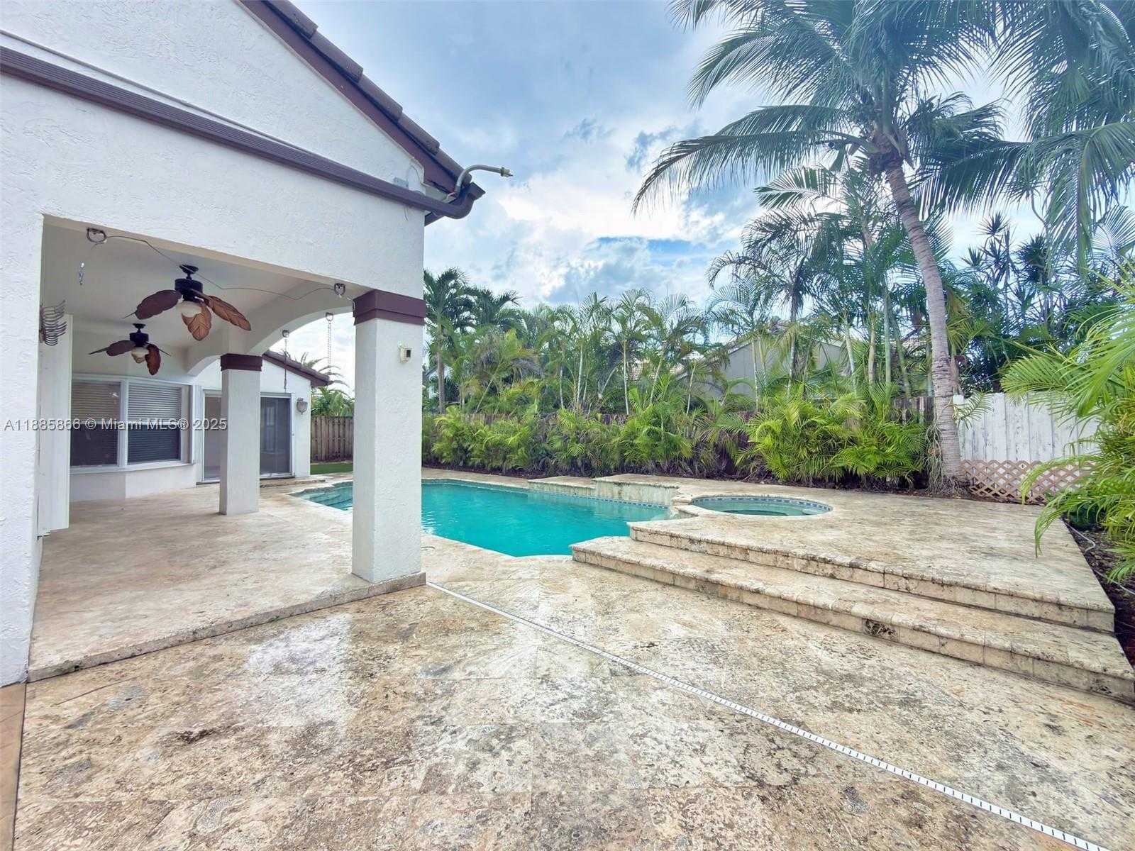 Small Image of 7780 SOUTH WEST 160TH AVE, Miami Number 9