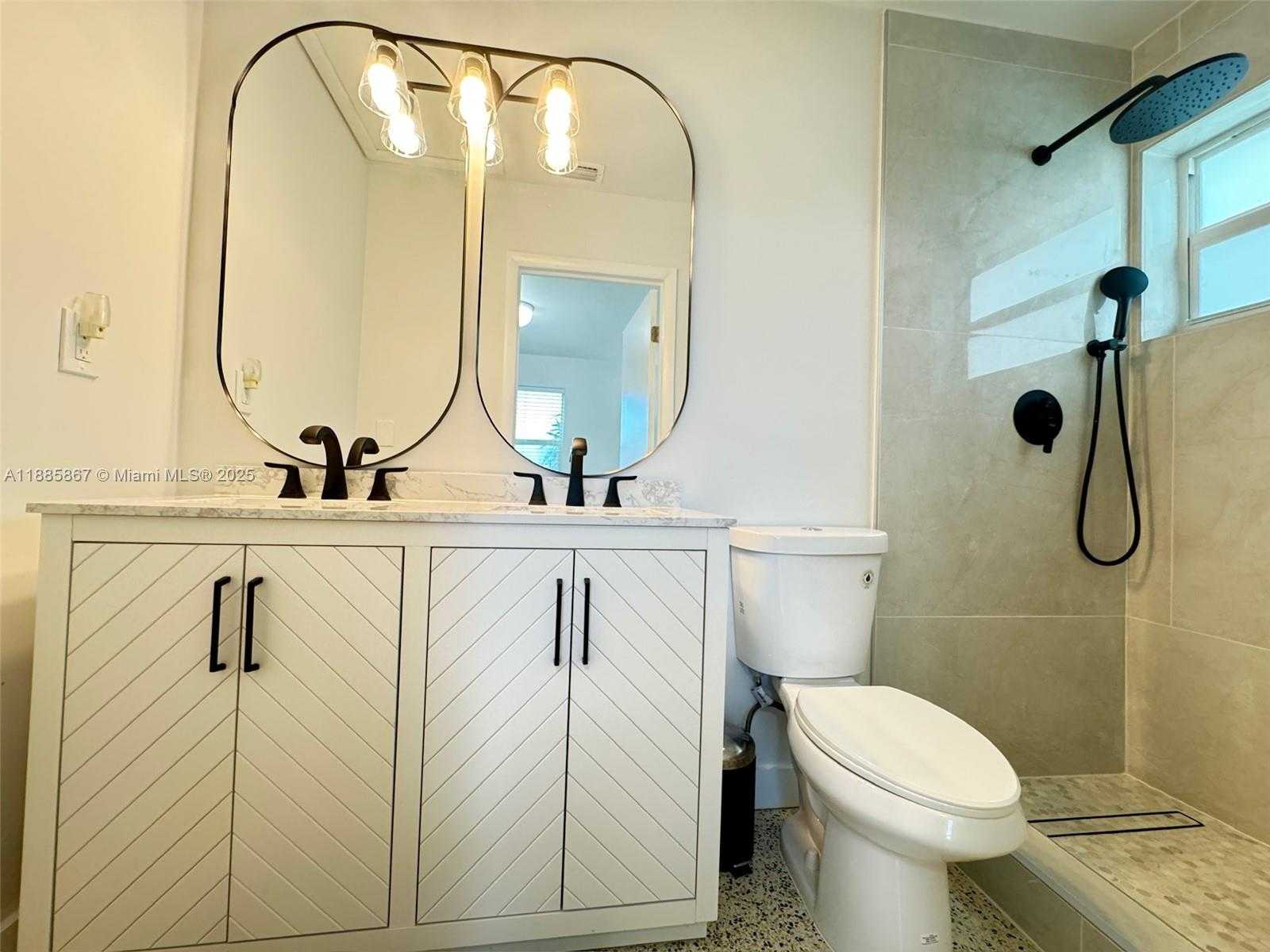 Small Image of 10760 SOUTH WEST 66TH DR #10760, Miami Number 12