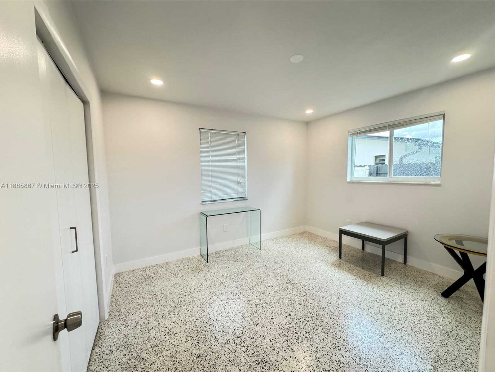 Small Image of 10760 SOUTH WEST 66TH DR #10760, Miami Number 7