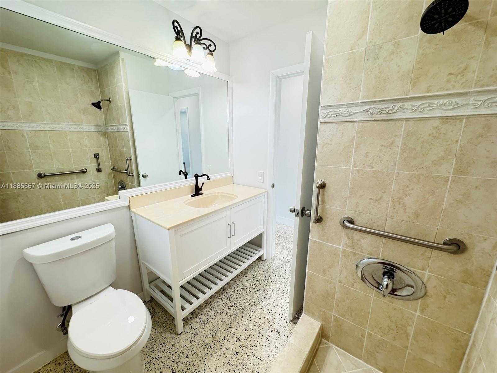 Small Image of 10760 SOUTH WEST 66TH DR #10760, Miami Number 8
