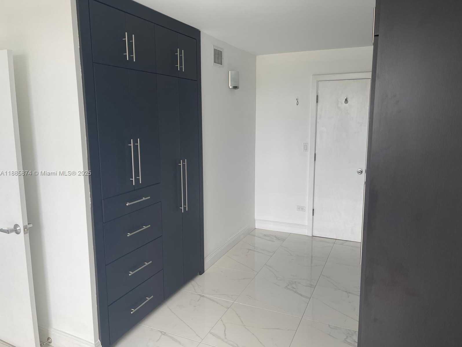 Small Image of 3750 NORTH EAST 169TH ST #308, North Miami Beach Number 2