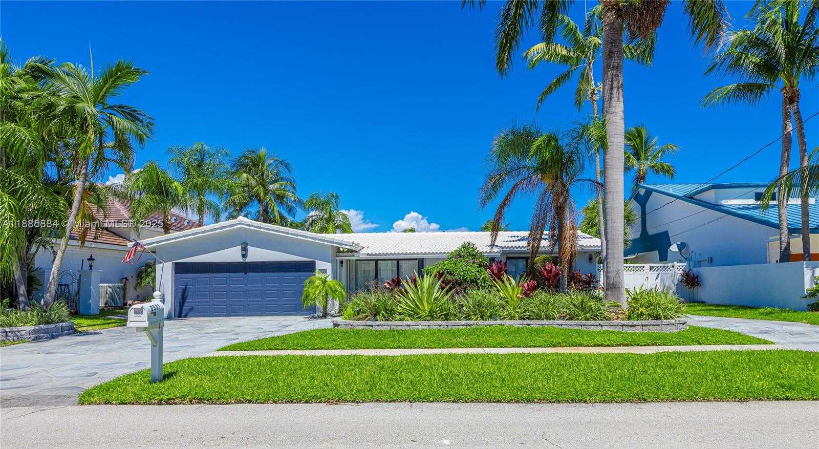 Small Image of 2531 NORTH EAST 47TH ST, Lighthouse Point Number 3