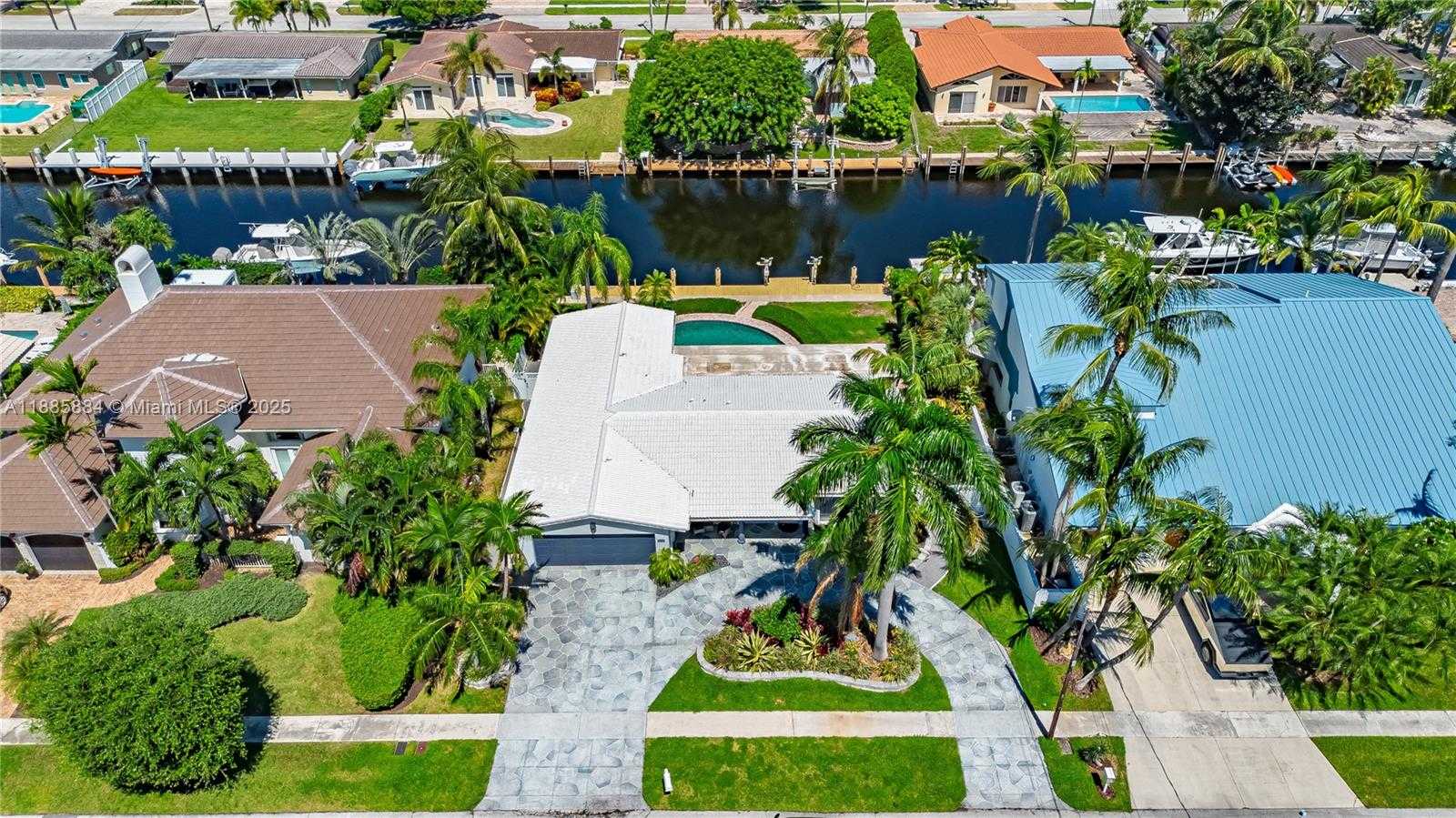 Small Image of 2531 NORTH EAST 47TH ST, Lighthouse Point Number 35