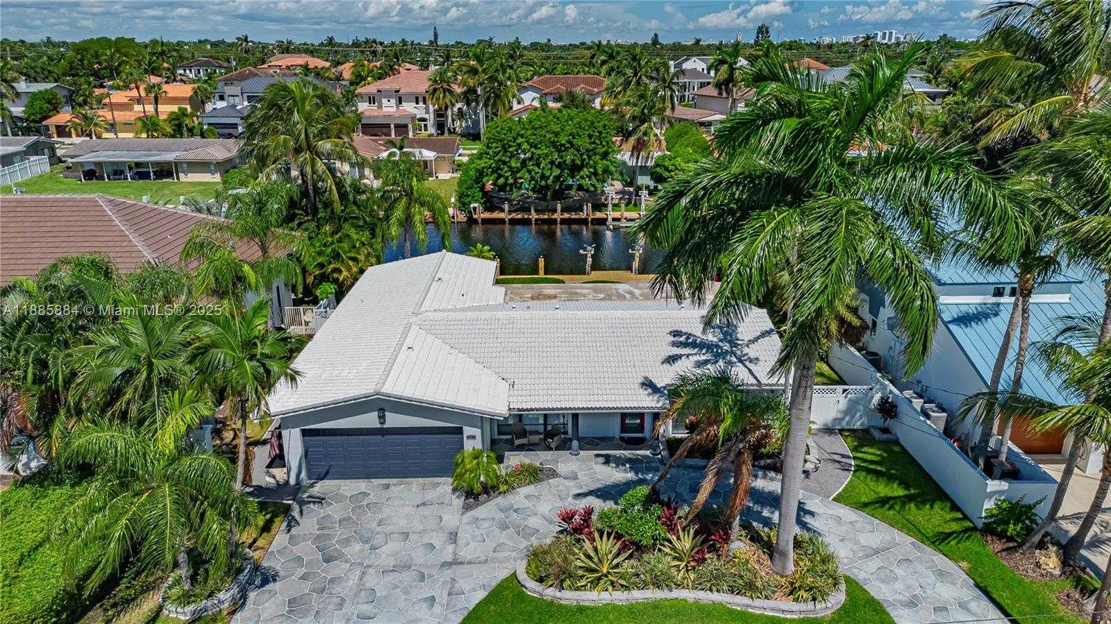 Small Image of 2531 NORTH EAST 47TH ST, Lighthouse Point Number 39