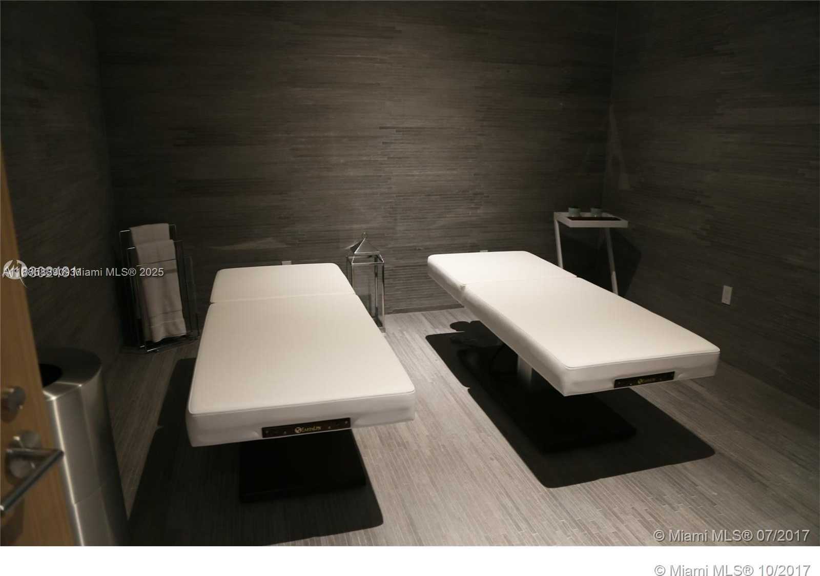 Small Image of 55 SOUTH WEST 9TH ST #3809, Miami Number 36