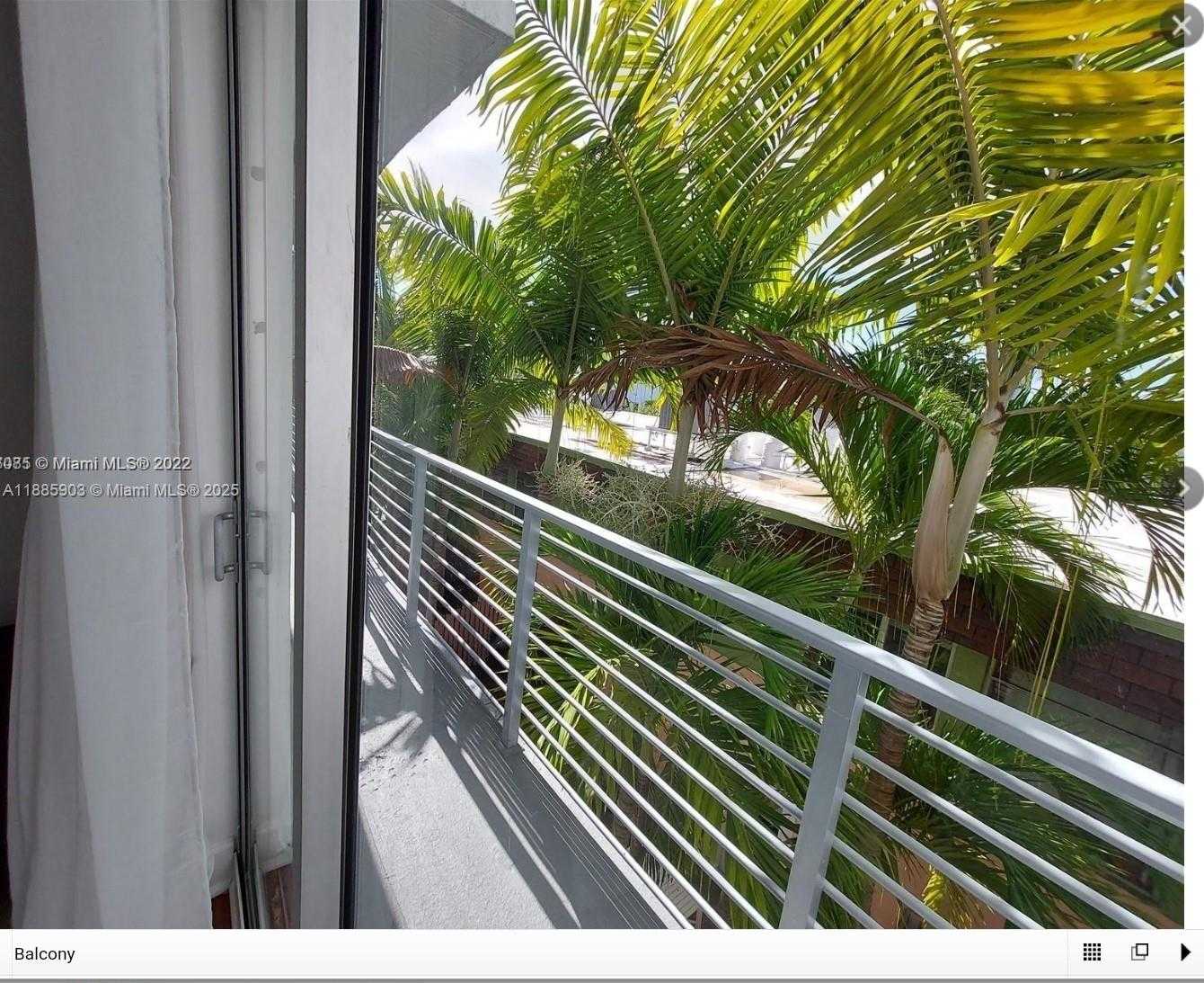 Small Image of 945 MICHIGAN AVE #5, Miami Beach Number 8