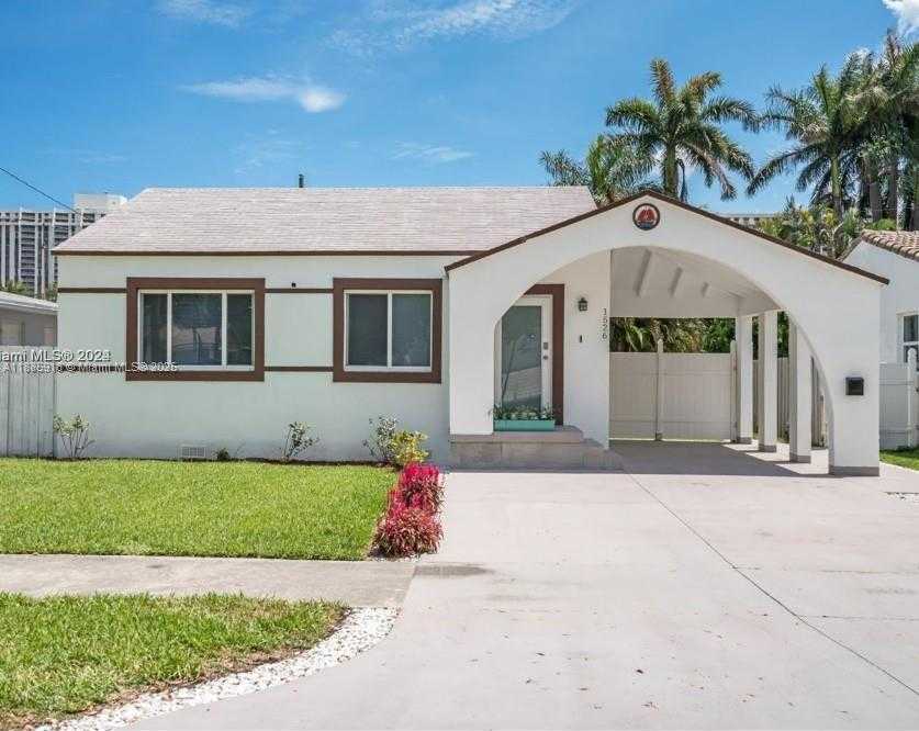 Small Image of 1526 NORTH EAST 110TH ST #A, Miami Number 2