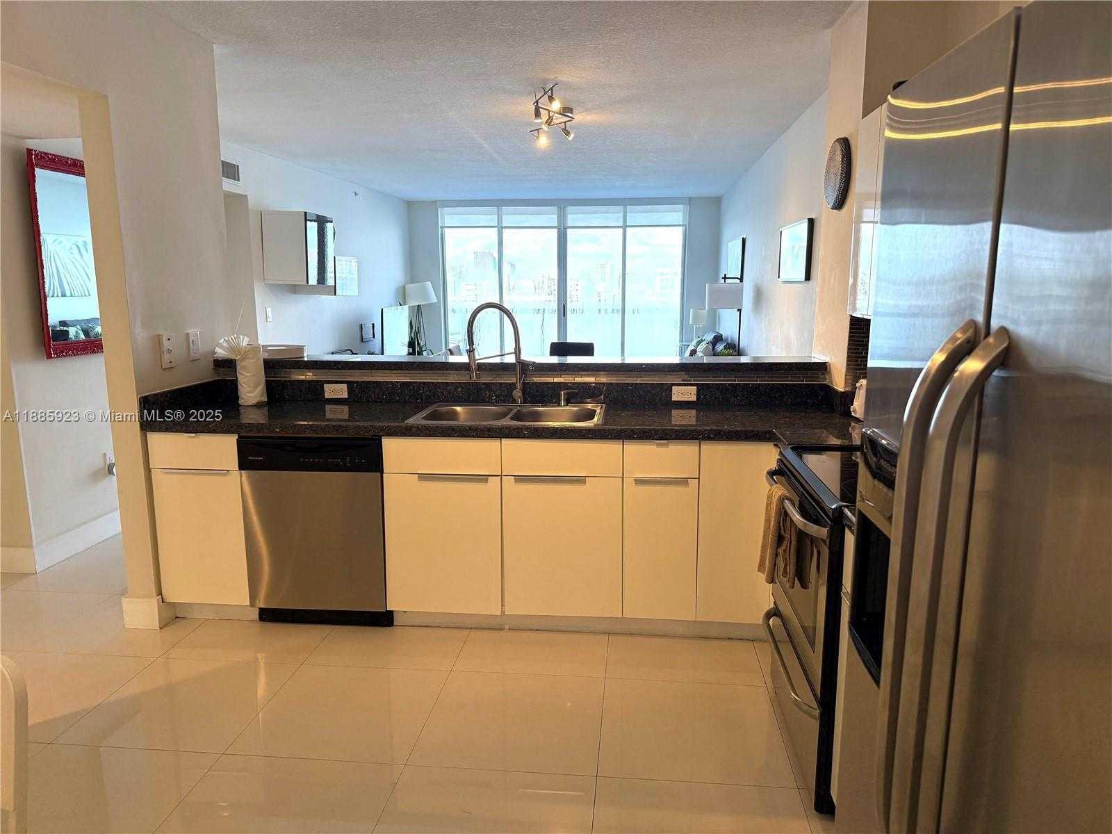 Small Image of 17050 NORTH BAY RD #406, Sunny Isles Beach Number 10