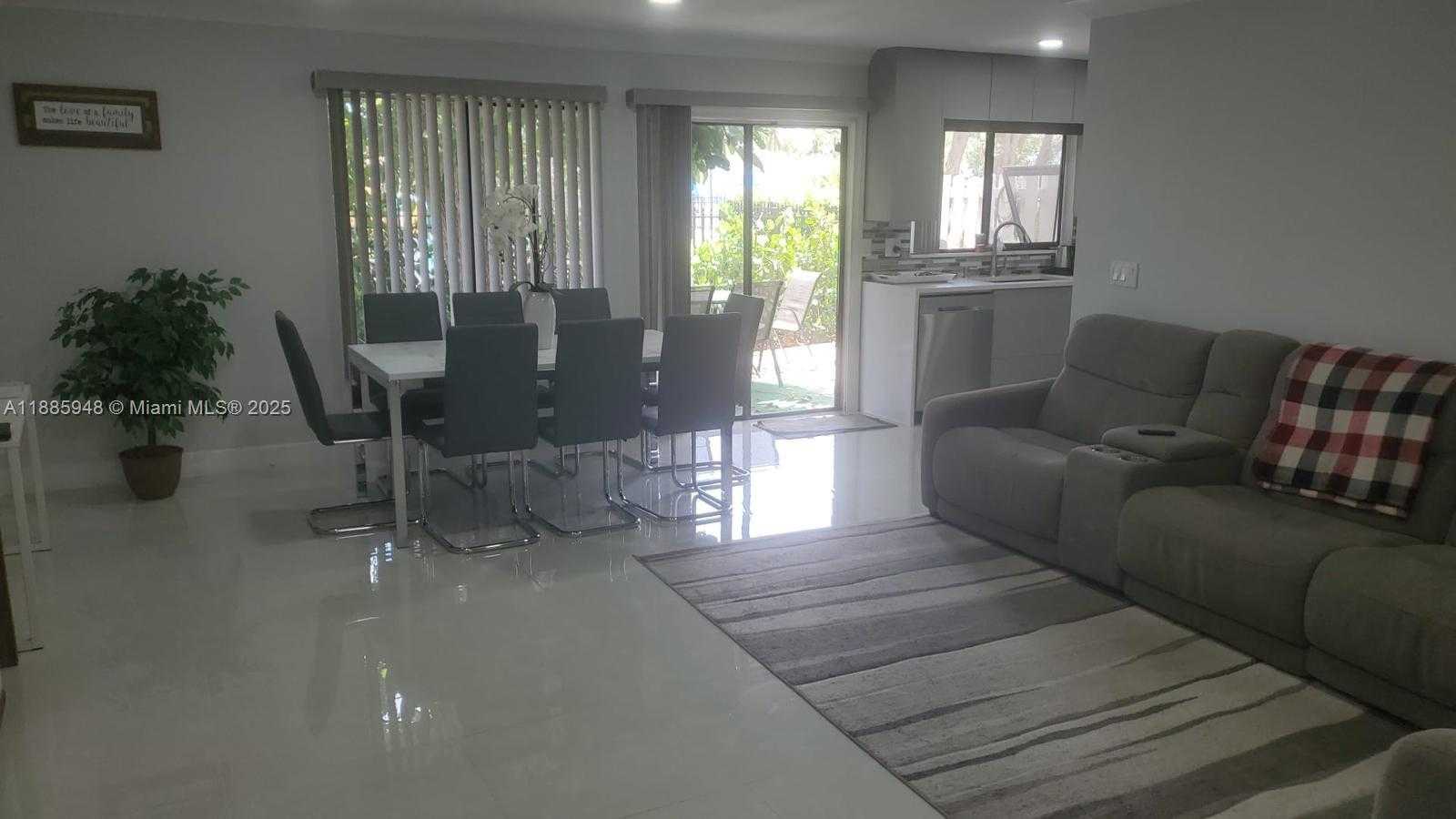 Small Image of 9598 STONES RIVER PARK WAY, Boca Raton Number 6