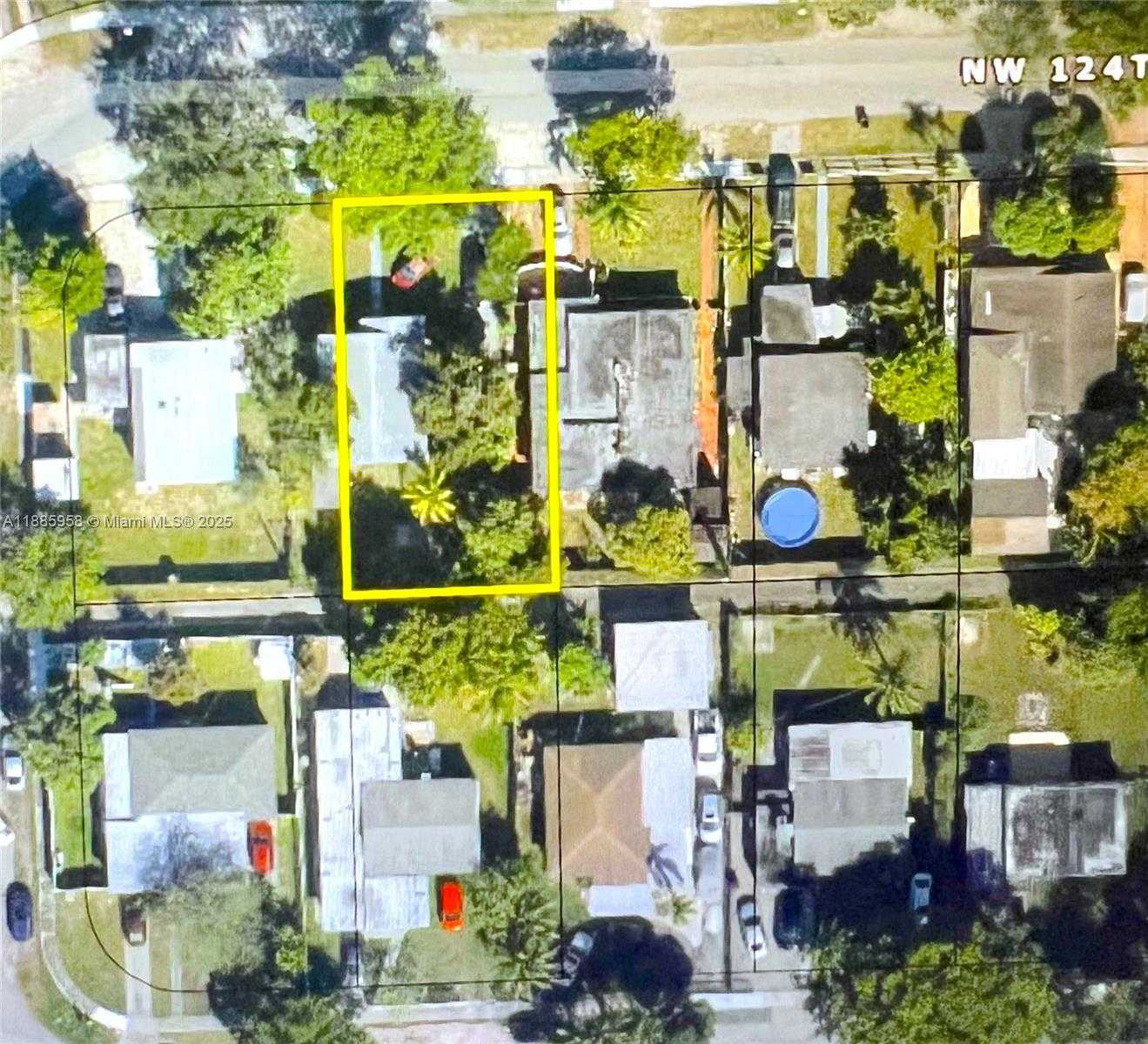 Small Image of 140 NORTH WEST 124TH ST, North Miami Number 10