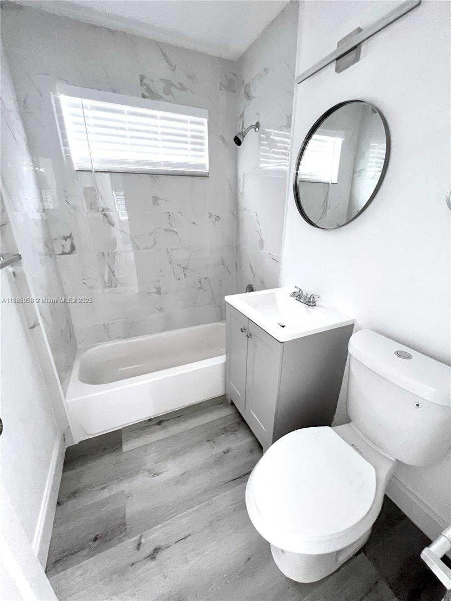 Small Image of 140 NORTH WEST 124TH ST, North Miami Number 6
