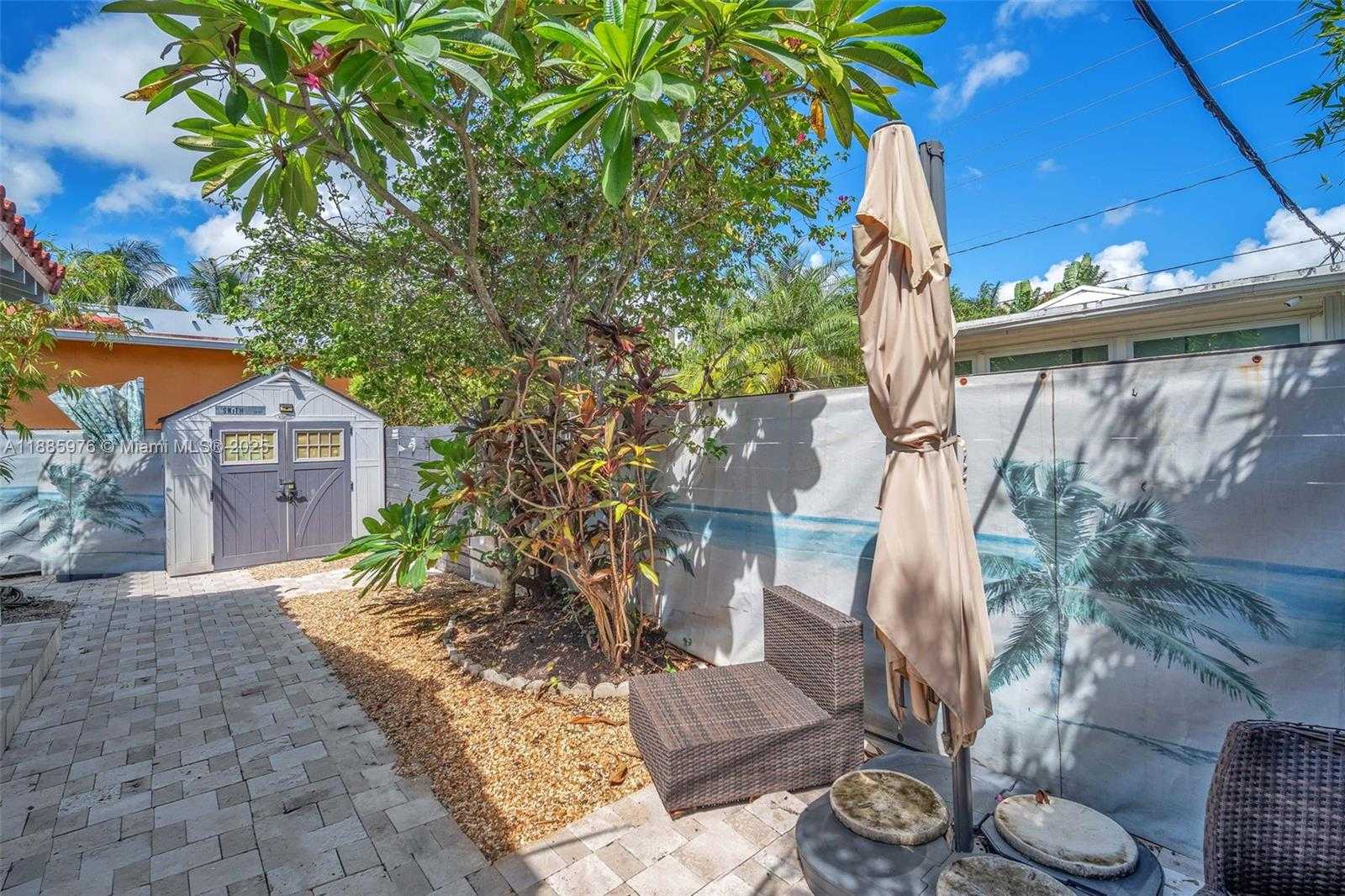Small Image of 1535 JACKSON ST #1535, Hollywood Number 19