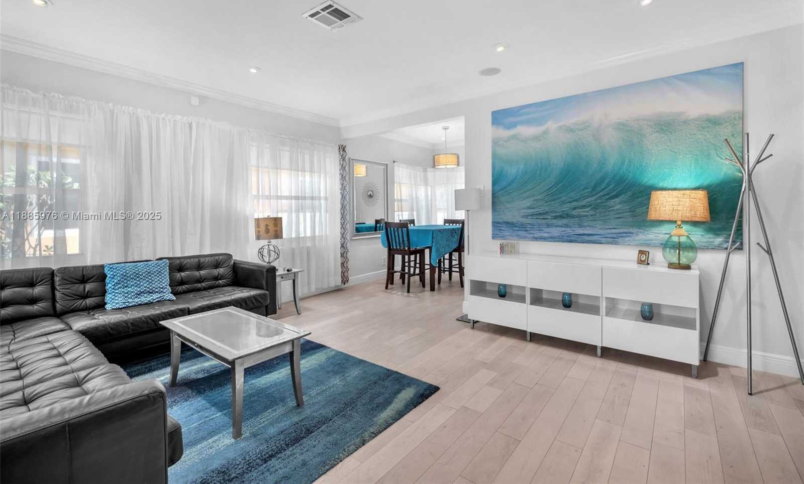Small Image of 1535 JACKSON ST #1535, Hollywood Number 4