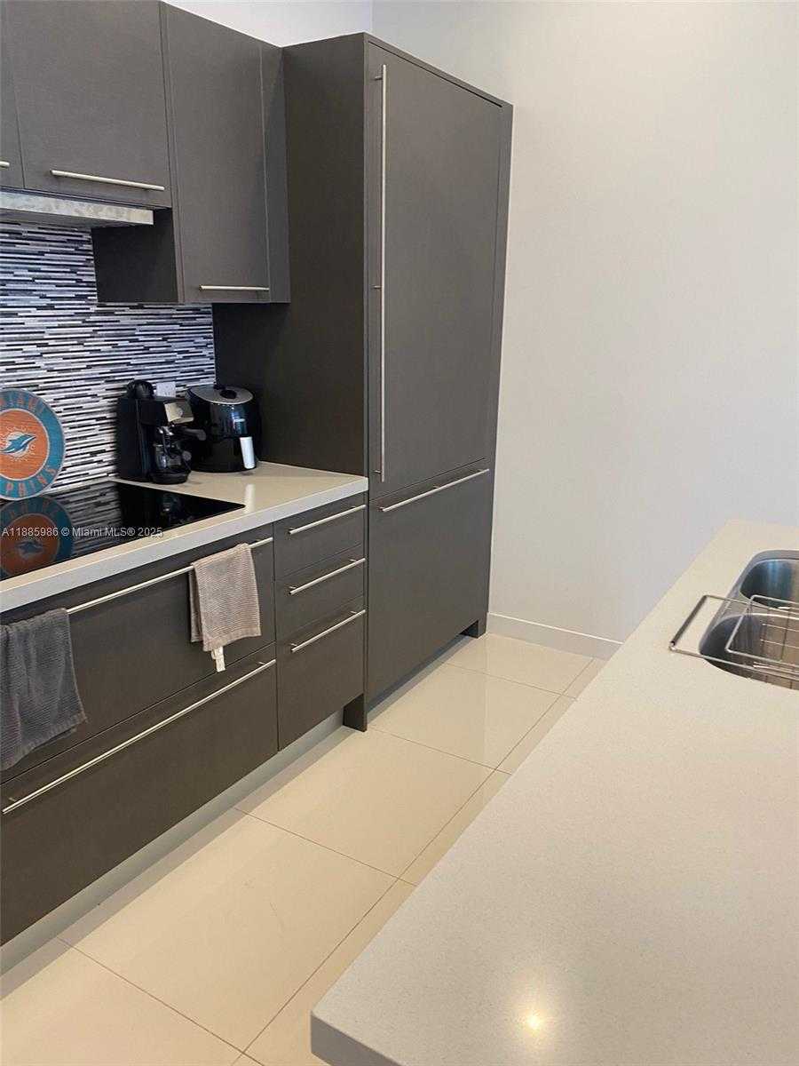 Small Image of 7875 NORTH WEST 107TH AVE #805, Doral Number 2