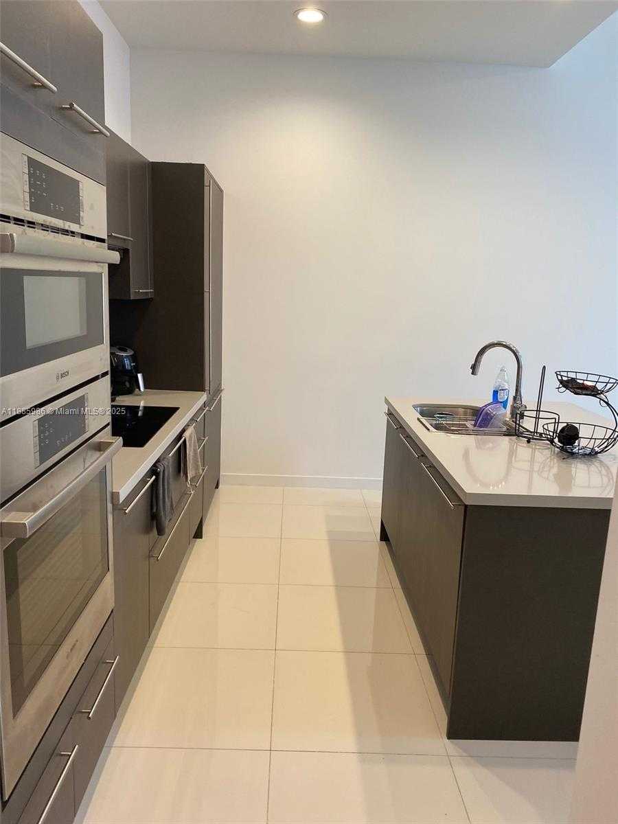 Small Image of 7875 NORTH WEST 107TH AVE #805, Doral Number 4