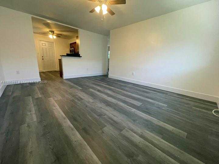 Small Image of 1283 NORTH EAST 109TH ST #2, Miami Number 4