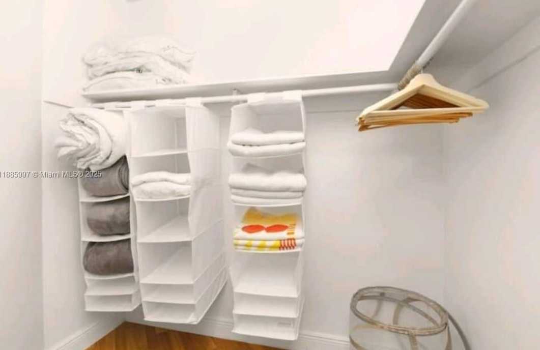 Small Image of 3901 SOUTH OCEAN DR #C2Z, Hollywood Number 18