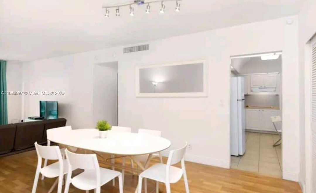 Small Image of 3901 SOUTH OCEAN DR #C2Z, Hollywood Number 8