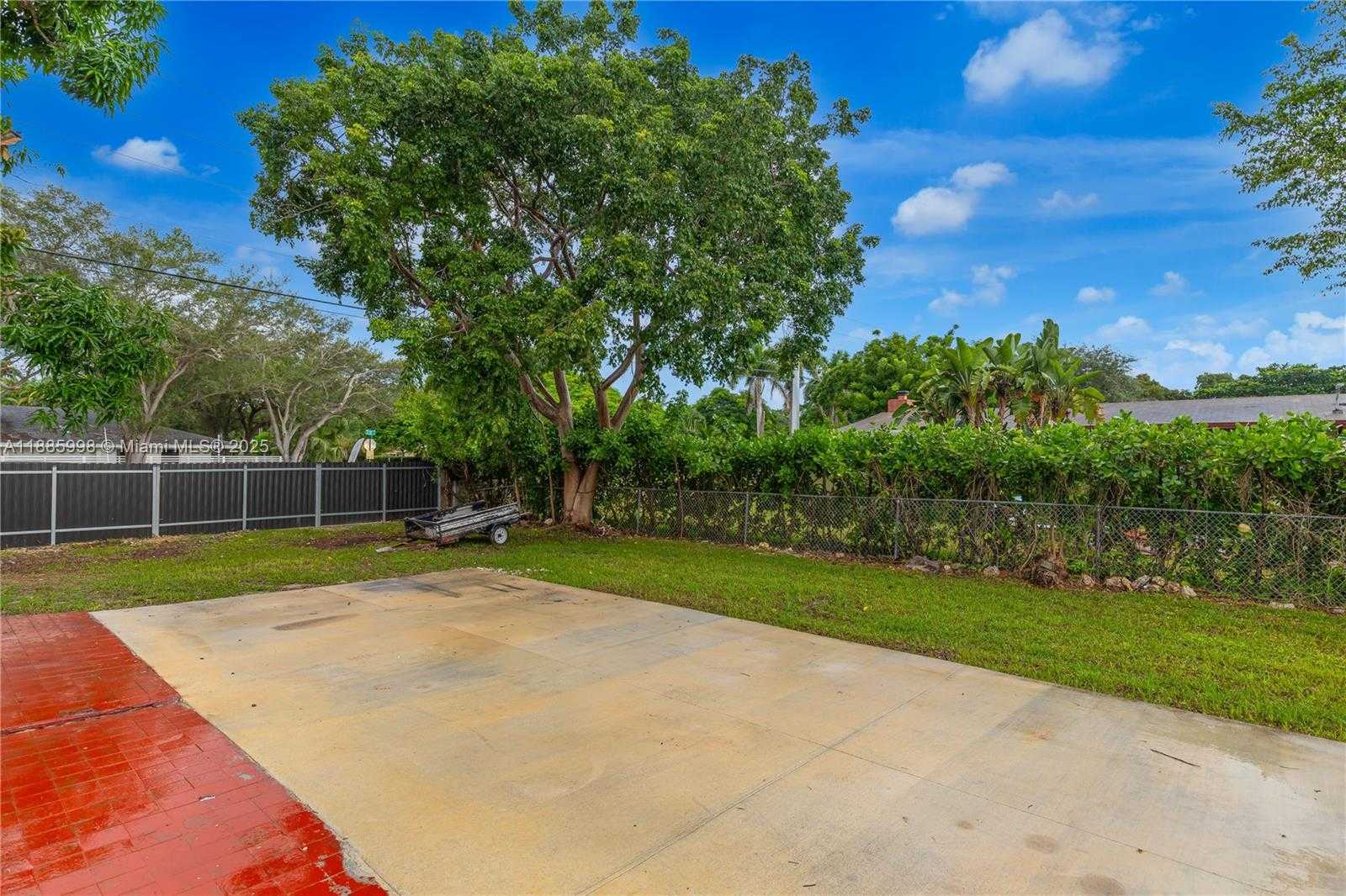 Small Image of 8645 SOUTH WEST 128TH ST #8645, Miami Number 22