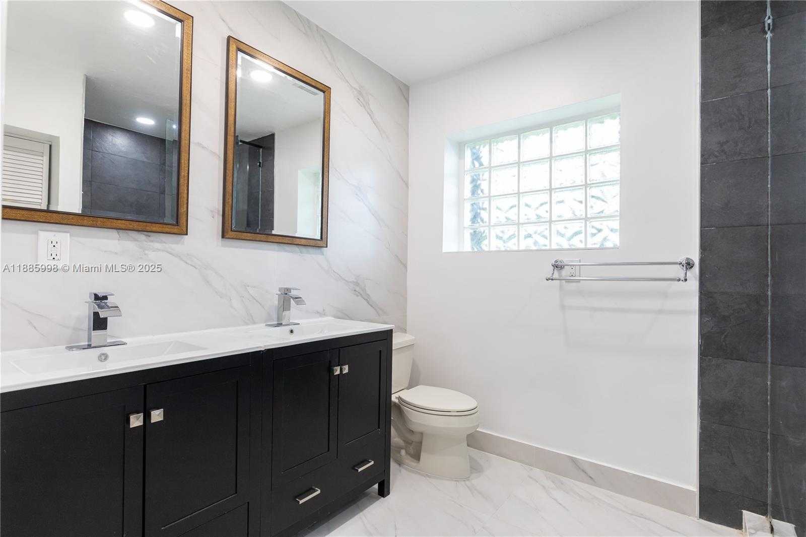 Small Image of 8645 SOUTH WEST 128TH ST #8645, Miami Number 4