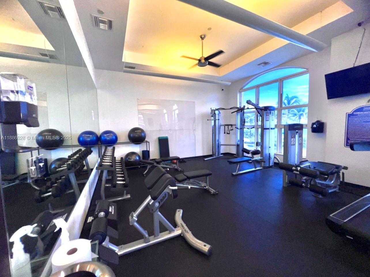 Small Image of 2080 SOUTH OCEAN DR #PH6, Hallandale Beach Number 13