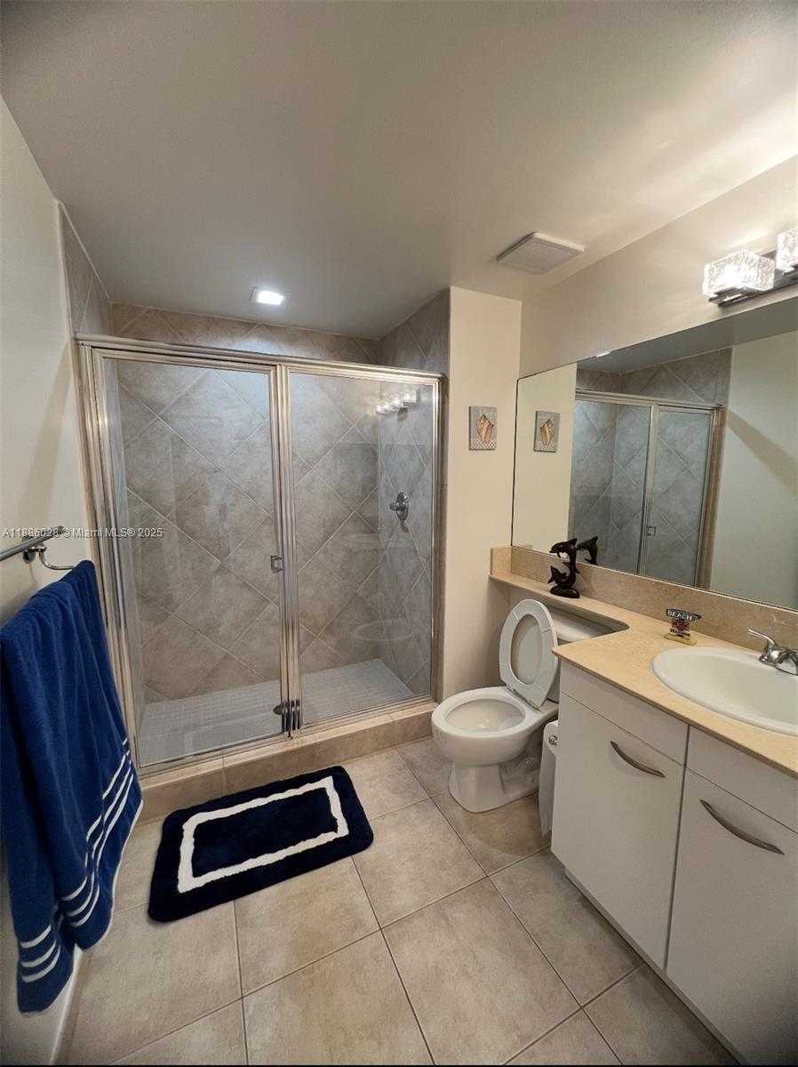 Small Image of 2080 SOUTH OCEAN DR #PH6, Hallandale Beach Number 8