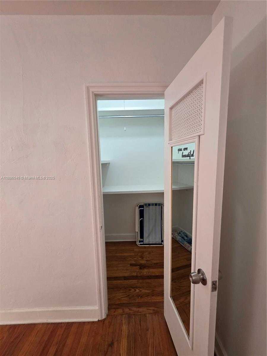 Small Image of 8024 HARDING AVE #1, Miami Beach Number 10
