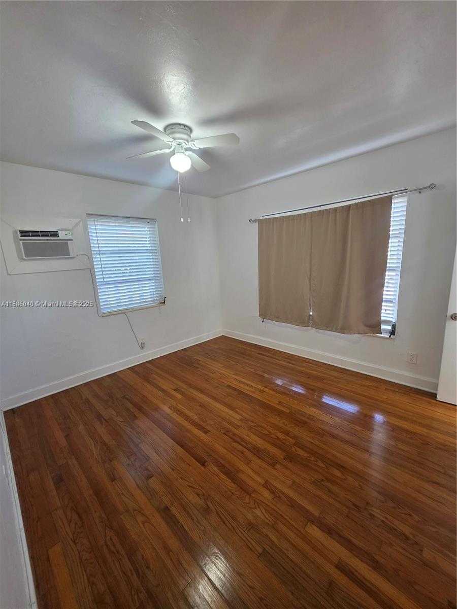 Small Image of 8024 HARDING AVE #1, Miami Beach Number 2
