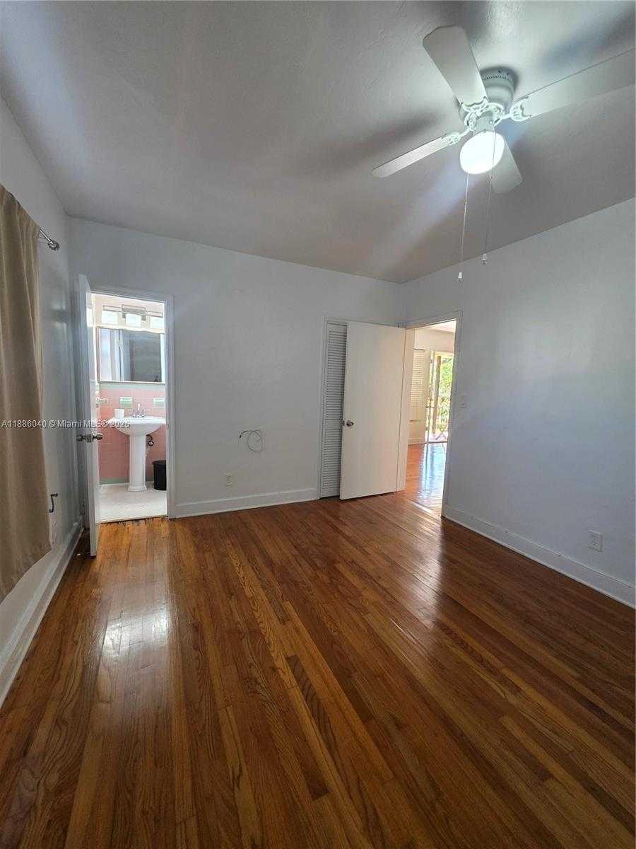 Small Image of 8024 HARDING AVE #1, Miami Beach Number 7