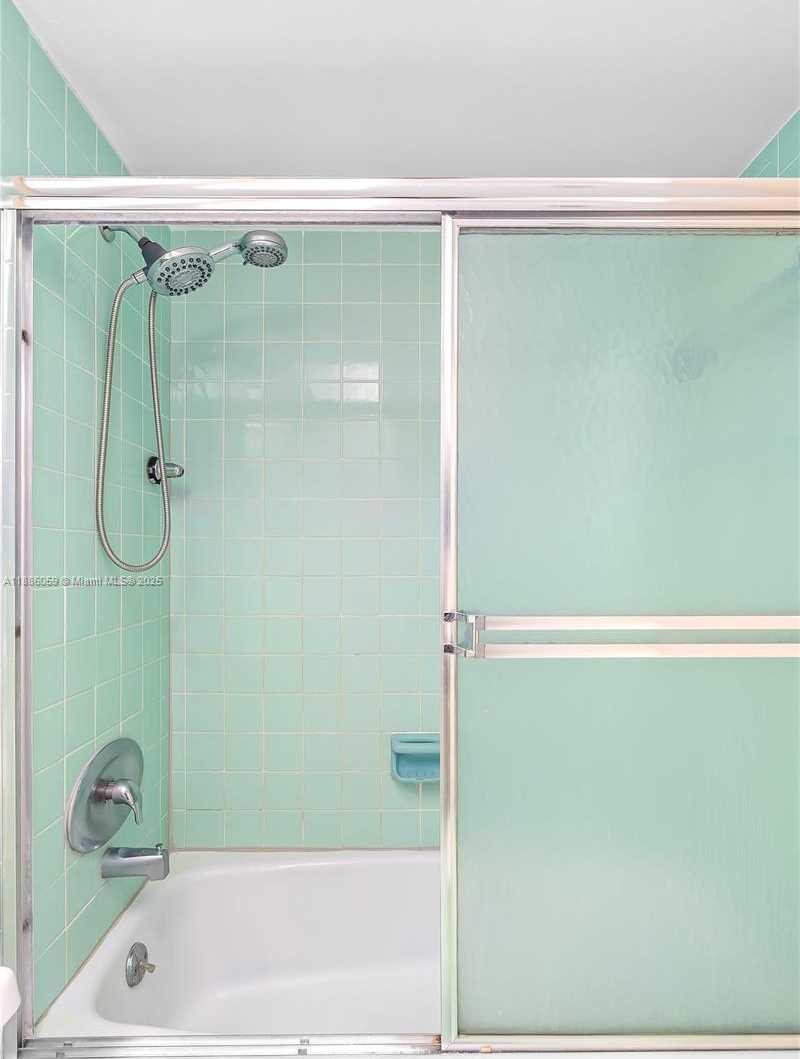 Small Image of 250 174TH ST #1008, Sunny Isles Beach Number 26