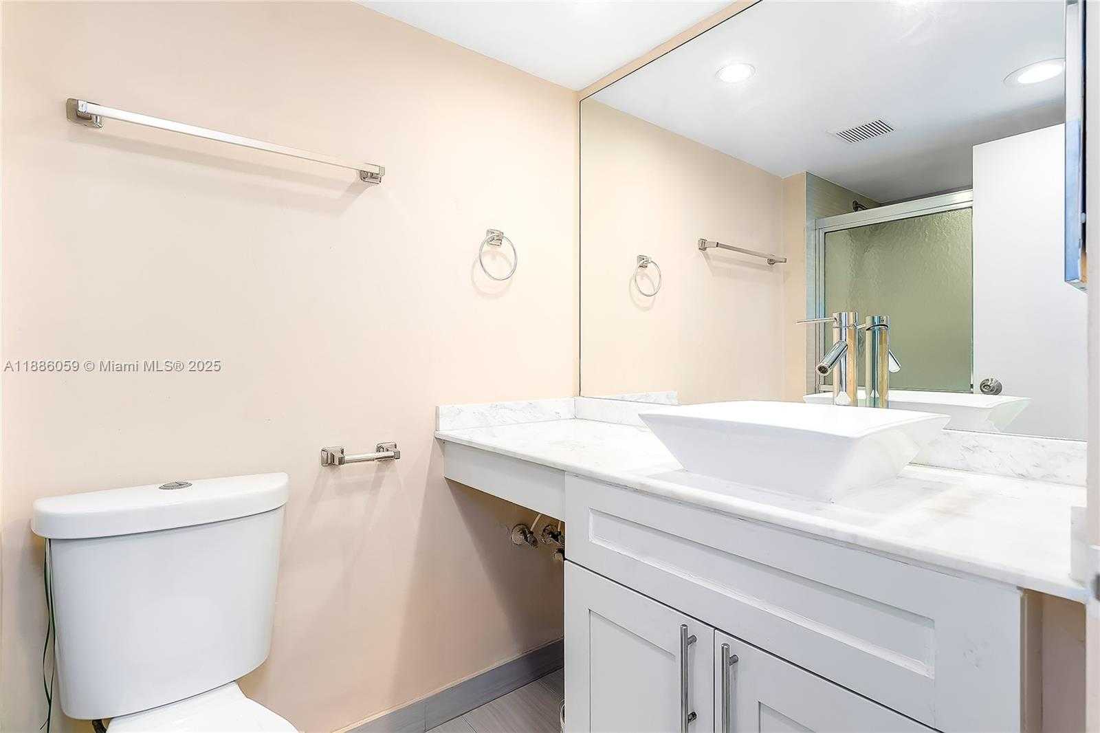 Small Image of 250 174TH ST #1008, Sunny Isles Beach Number 30
