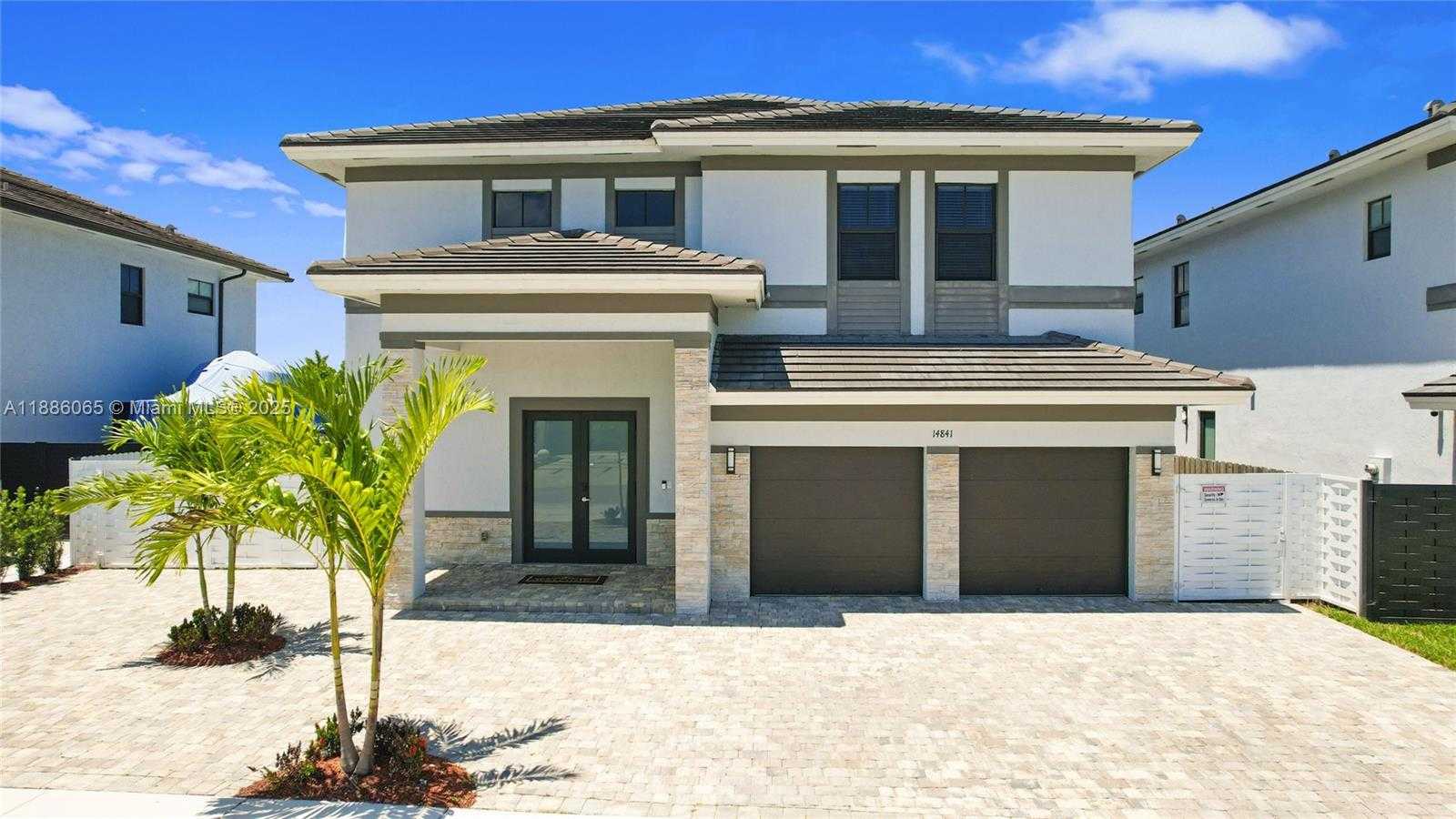 Small Image of 14841 SOUTH WEST 39TH TER, Miami Number 12