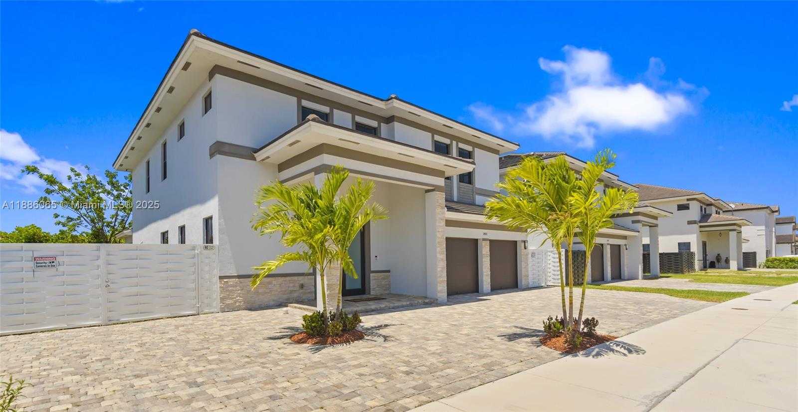 Small Image of 14841 SOUTH WEST 39TH TER, Miami Number 14