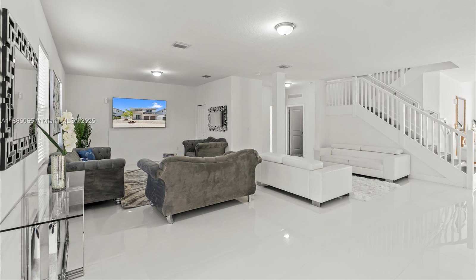 Small Image of 14841 SOUTH WEST 39TH TER, Miami Number 23