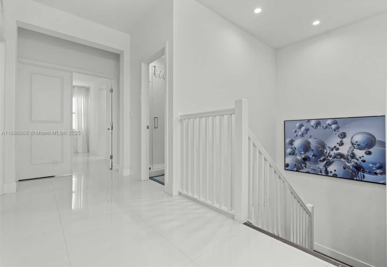 Small Image of 14841 SOUTH WEST 39TH TER, Miami Number 33